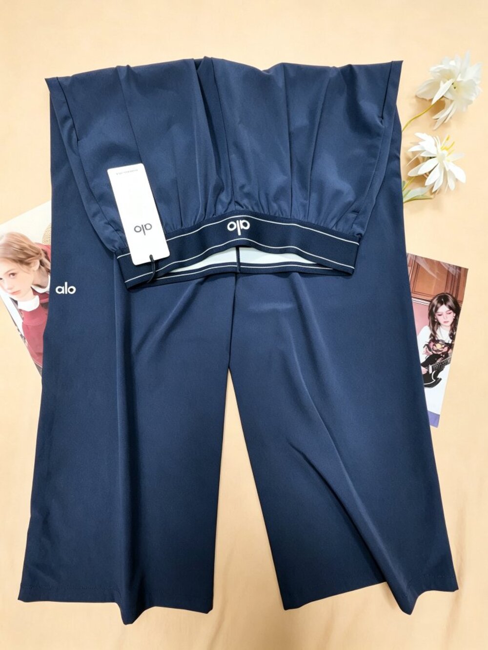 🧸New With Tags ALO Yoga Navy Suit Up Trouser Regular 30" Inseam☁️ - Picture 7 of 9